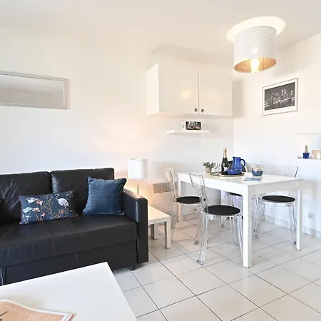 Апартаменты Le Belvedere - R8 240 By Interhome Сен-Рафаэль