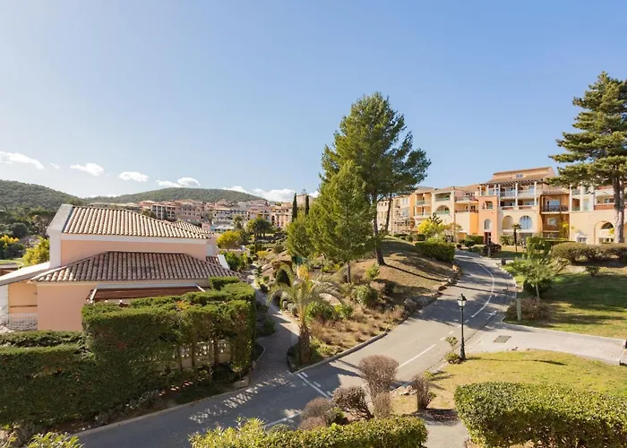 Le Belvedere - R8 240 By Interhome *