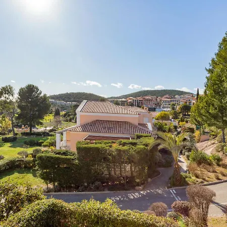 Apartment Le Belvedere - R8 240 By Interhome *