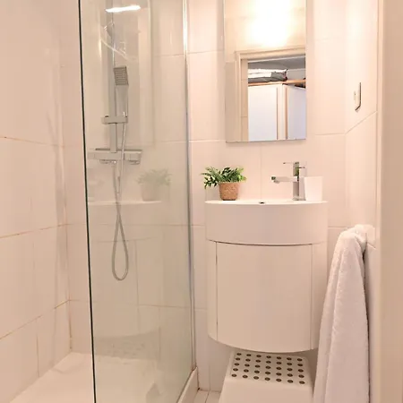 Le Belvedere - R8 240 By Interhome Apartment