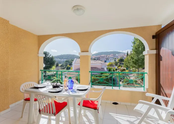 Le Belvedere - R8 240 By Interhome Saint-Raphael (Var)