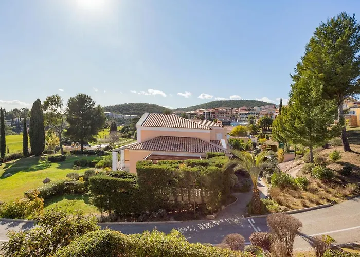 Διαμέρισμα Le Belvedere - R8 240 By Interhome *