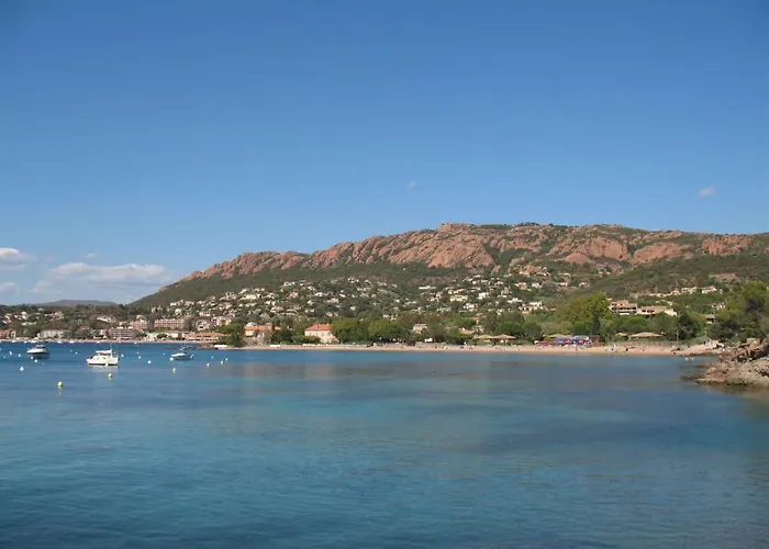 Le Belvedere - R8 240 By Interhome Saint-Raphaël