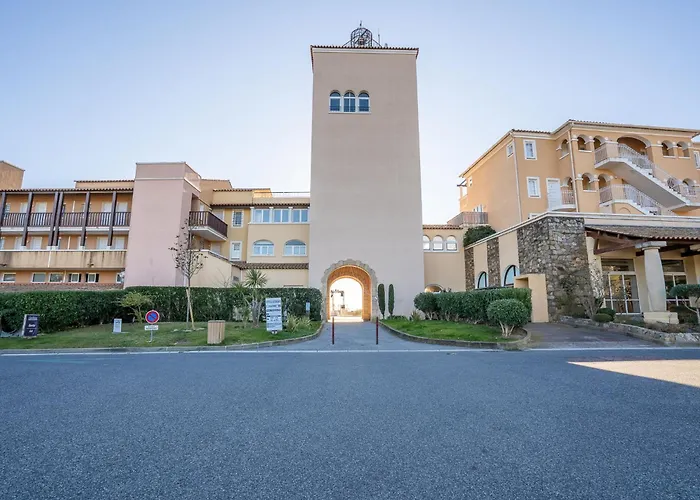 Le Belvedere - R8 240 By Interhome Saint-Raphael (Var)